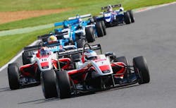 donington-park-finale-to-crown-2014-british-gt-and-f3-champions