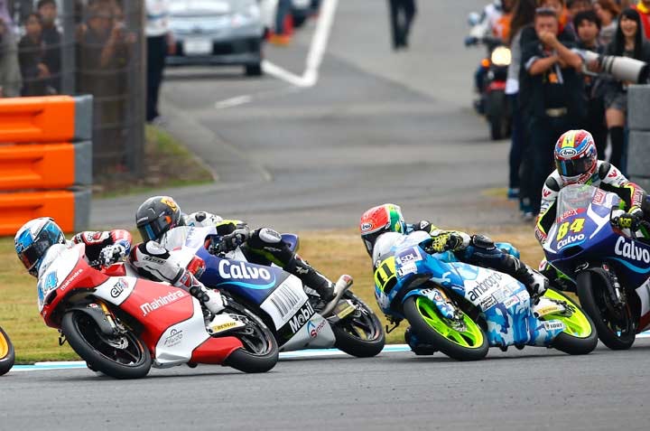 1673365861513 Mahindraonpodiumbutdisappointmentforteamriders