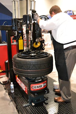 sema-show-day-four-cemb-usa-has-two-new-tire-changers