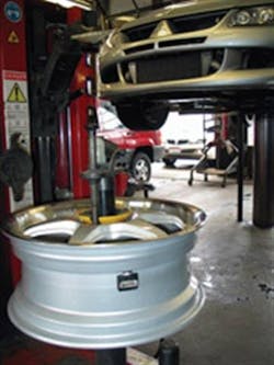 balancing-tpms-assemblies-the-basics-still-apply-but-what-about-that-added-weight balancing-tpms-assemblies-the-basics-still-apply-but-what-about-that-added-weight