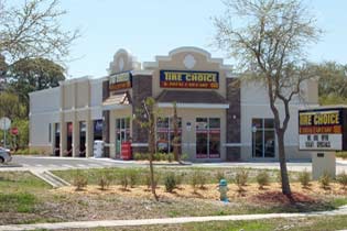 1673371448685 Hennellytireopensstoreinvenice