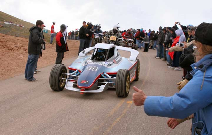 1673371967030 Yokohamaselectricvehiclewinsexhibitionclassatpikespeak