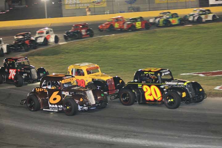 1673372122210 Danielhemricwinsthelegendsmillionracewithfederaltires