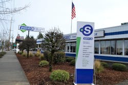 1673375258716 Tirefactorymembersgettothepointatdealermeeting 1673375258716 Tirefactorymembersgettothepointatdealermeeting