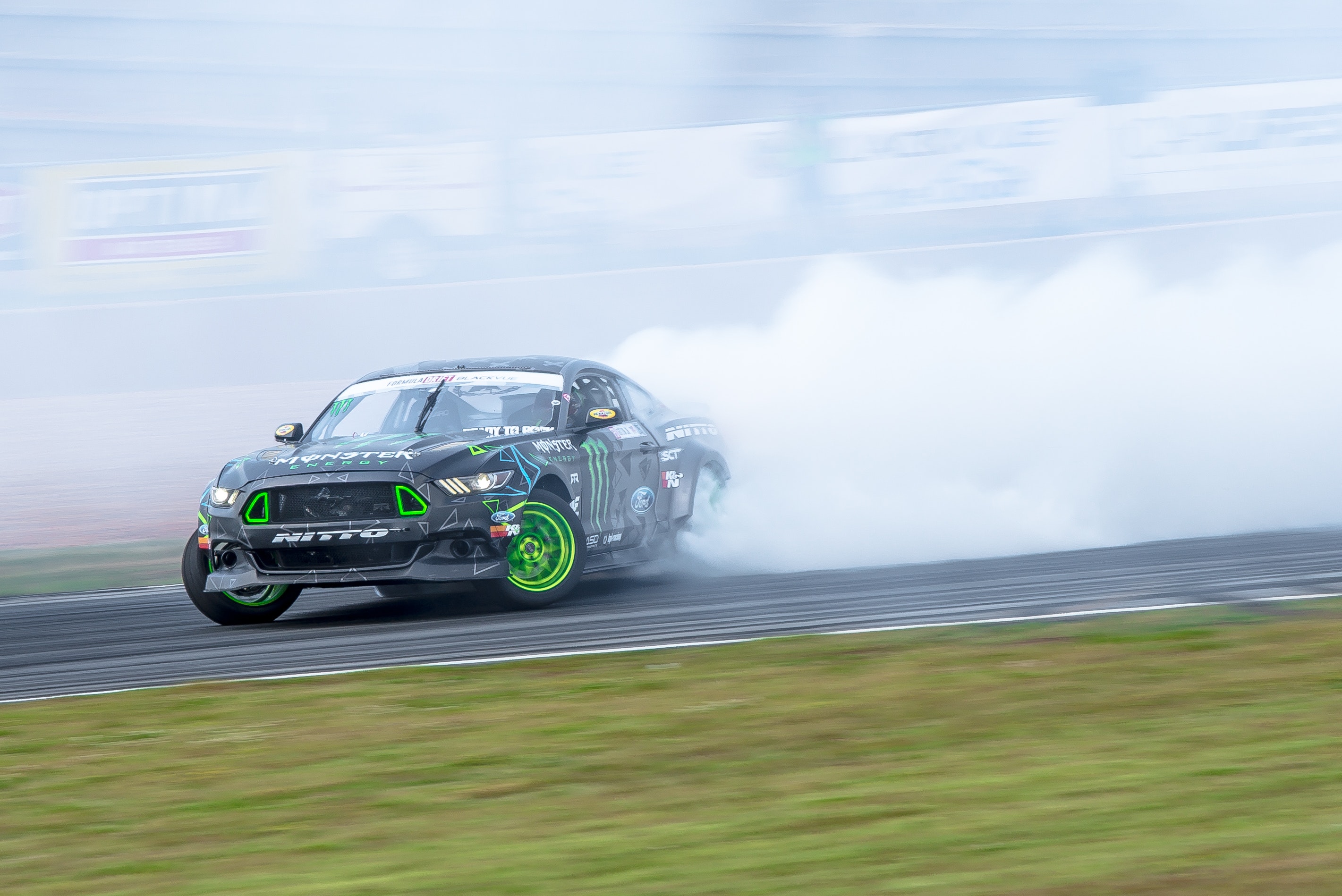 1673376075997 Vaughgittinjrslideshiswayintotheformuladriftpointslead