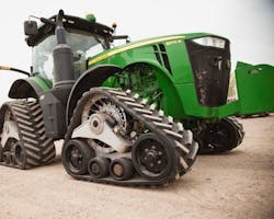 1673377236345 Camsoisdisplayingitstracktechnologyattradeshow 1673377236345 Camsoisdisplayingitstracktechnologyattradeshow