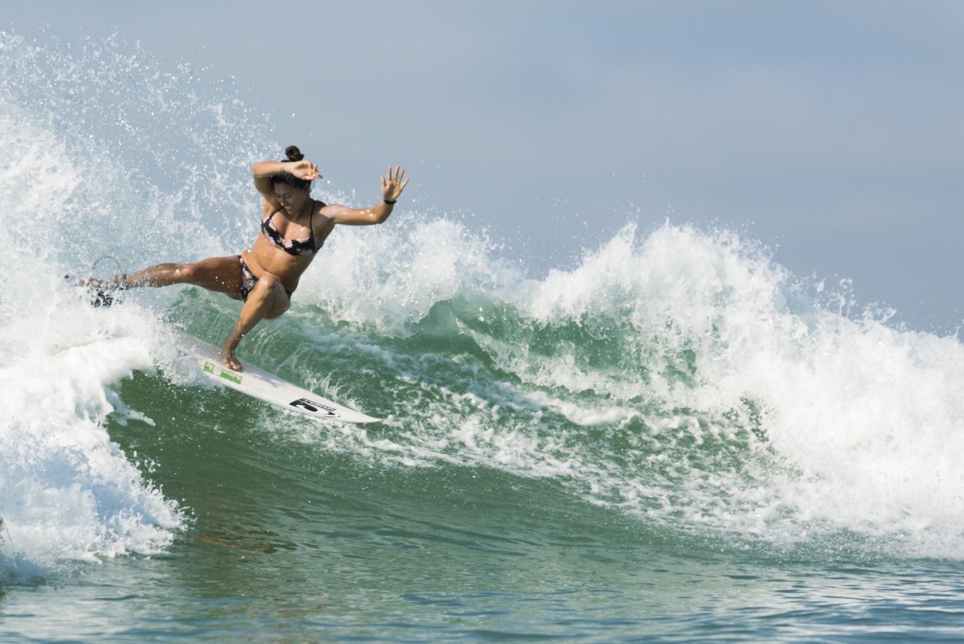 1673377543951 Gripthemomentfalkenpartnerswithaprosurfer