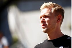 1673378062562 Haasf1teamsignskevinmagnussen 1673378062562 Haasf1teamsignskevinmagnussen