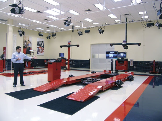 1673379814331 Huntergoesbeyondbrickandmortarchanges