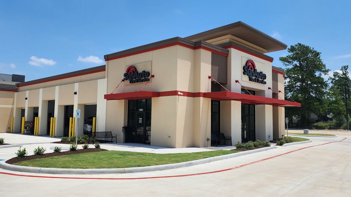 Auto sun store