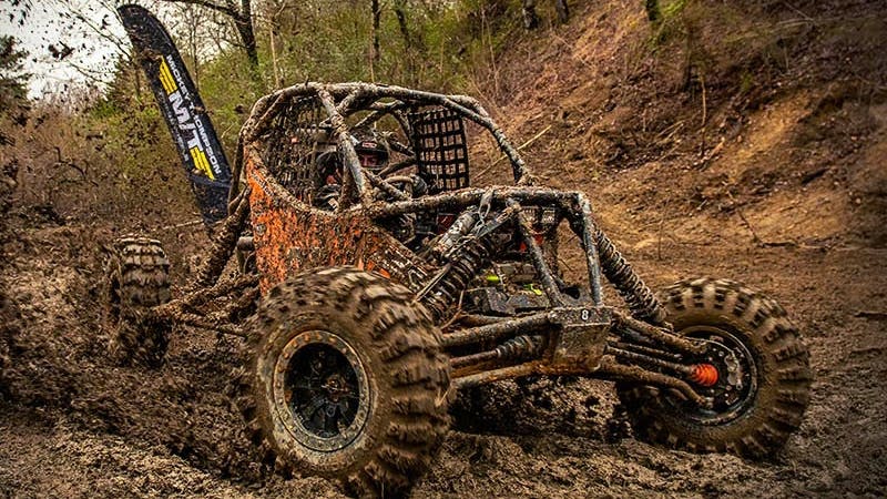 Constructed with Mickey Thompson&rsquo;s Pro-Tech Construction the tires are more flexible and can conform to uneven surfaces. The Dual Decoupling Grooves add flexibility on irregular surfaces and Sidebiters help provide sidewall traction.