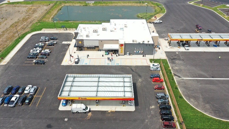 The new location is open 24/7 and offers all the amenities Love&rsquo;s is known for. The location also adds 86 truck parking spaces to Love&rsquo;s network.