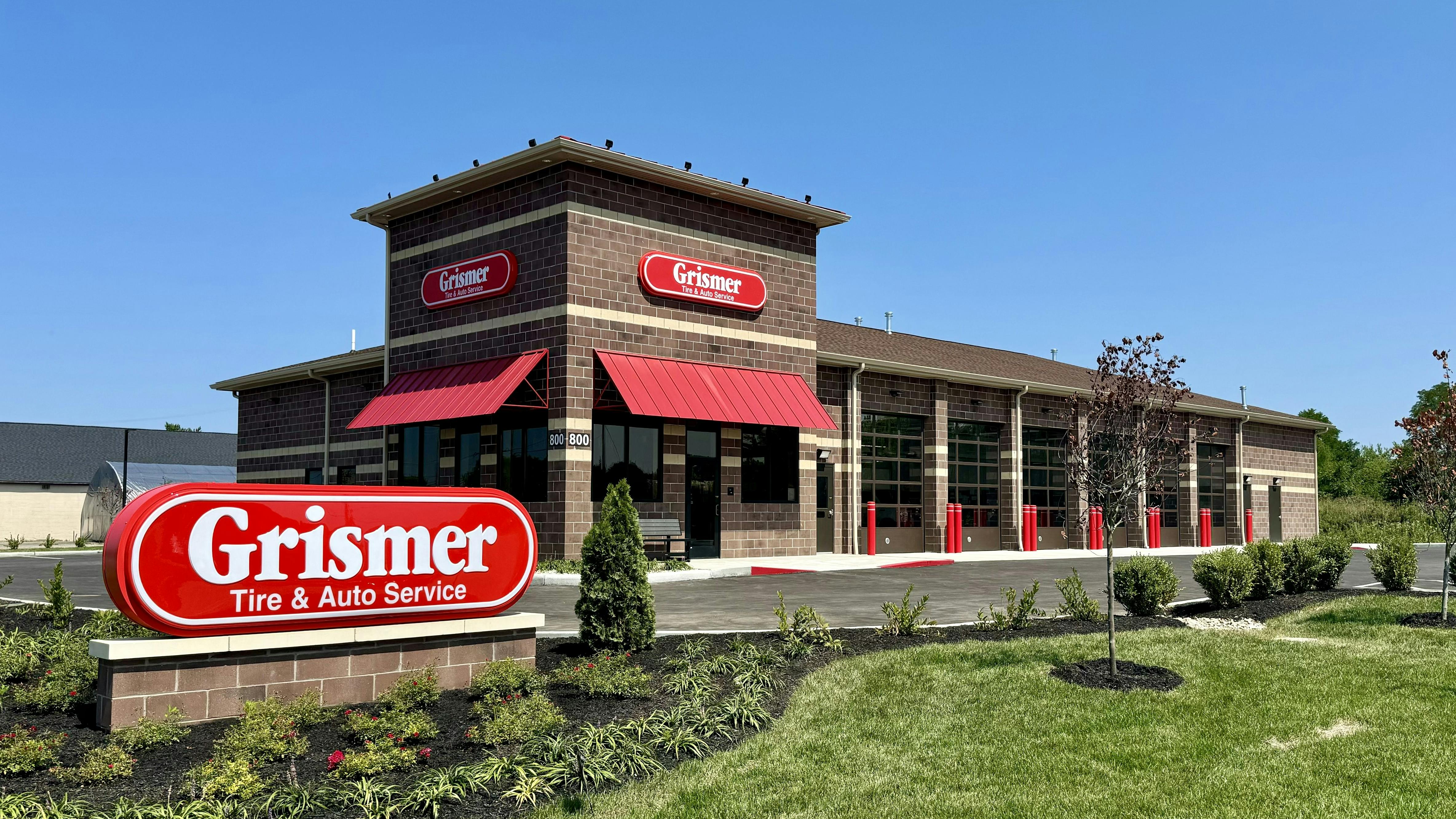 Grismer Tire's new retail store, which is located some 20 miles north of Cincinnati, Ohio, spans nearly 7,000 square feet and has 12 service bays, including one that has been designed for hybrid and electric vehicle service.