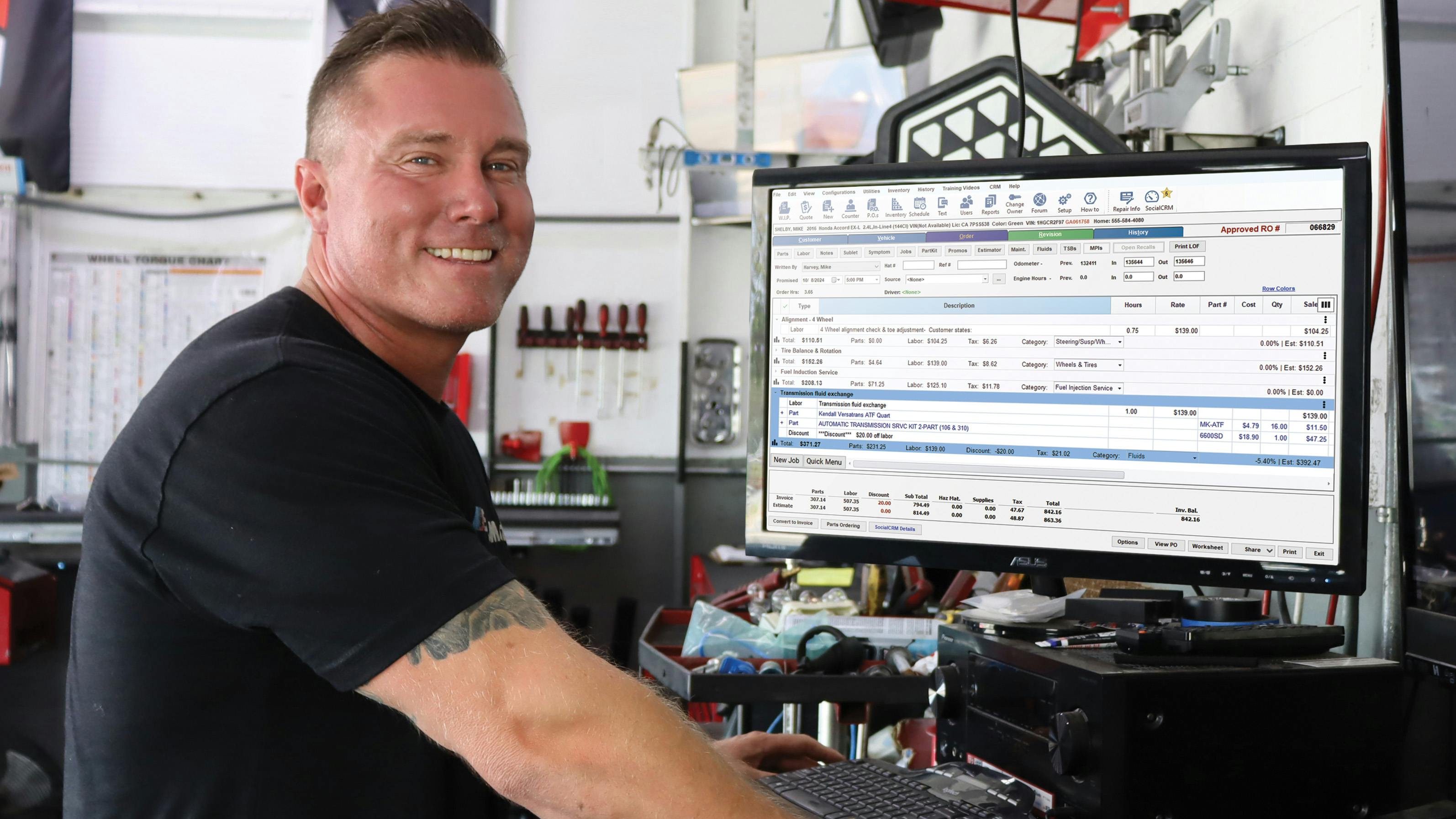 Mitchell 1&rsquo;s Manager SE allows tire dealerships to bundle and organize a job on a service ticket to show all of the parts, labor and discounts associated with that single job. Additional views provide a glimpse into the profitability of each task and ticket, too.