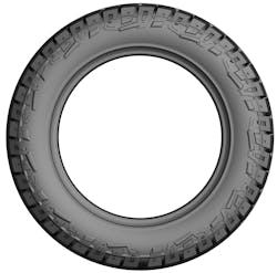 The tire features open shoulder grooves, an optimized void ratio to accelerate mud and snow evacuation, and a high-strength carcass to protect the tread and sidewall.