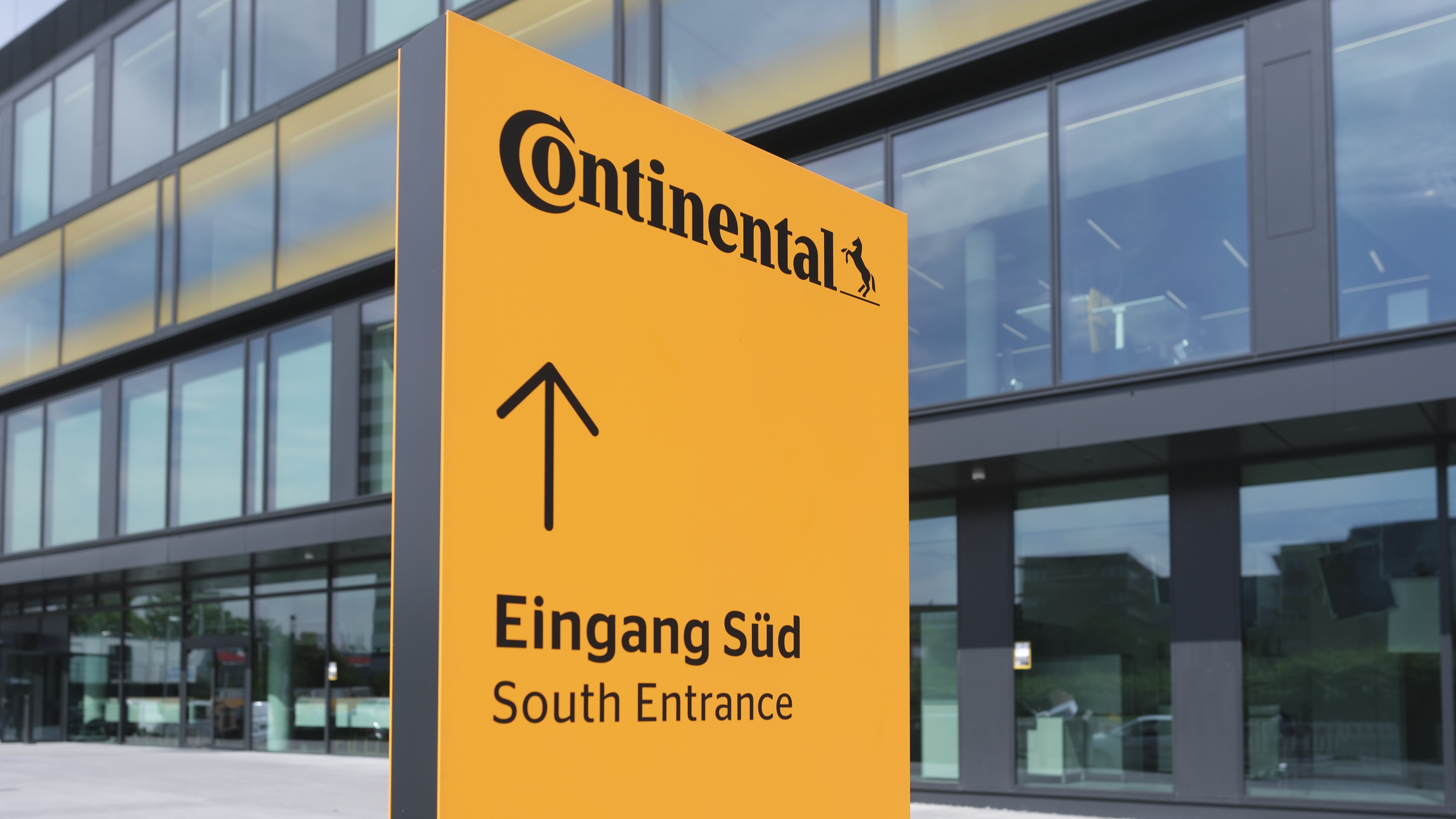 Continental To Spin Off Automotive Unit | Modern Tire Dealer