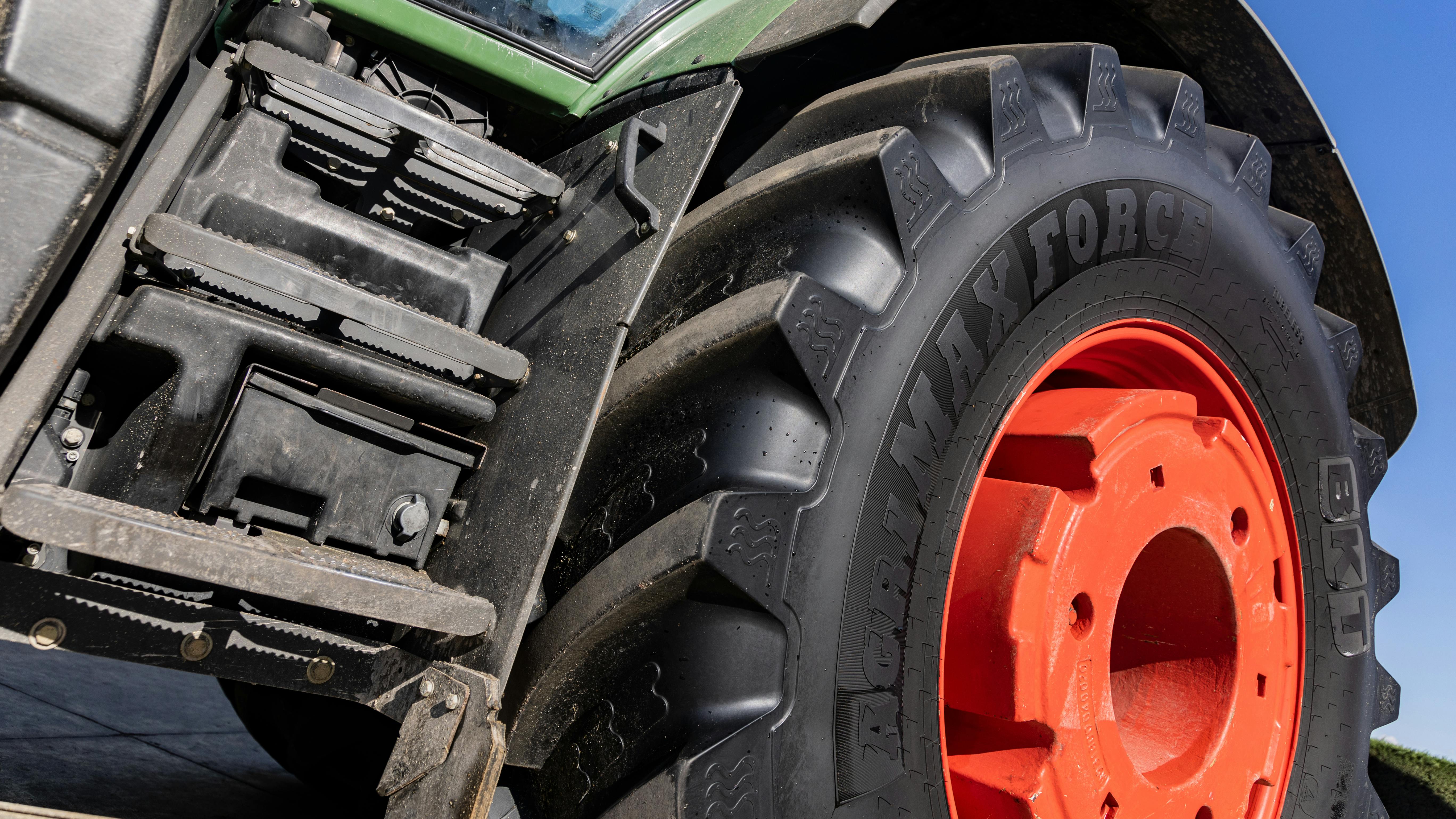 &ldquo;Being able to run at lower air pressures allows for a larger footprint to spread out the weight of the tractor,&rdquo; says Dave Paulk, manager, field technical services, BKT USA Inc. &ldquo;This allows for better traction, less slippage, less soil compaction and reduced fuel usage. Less soil compaction leads to better yields and more farm income.&rdquo;