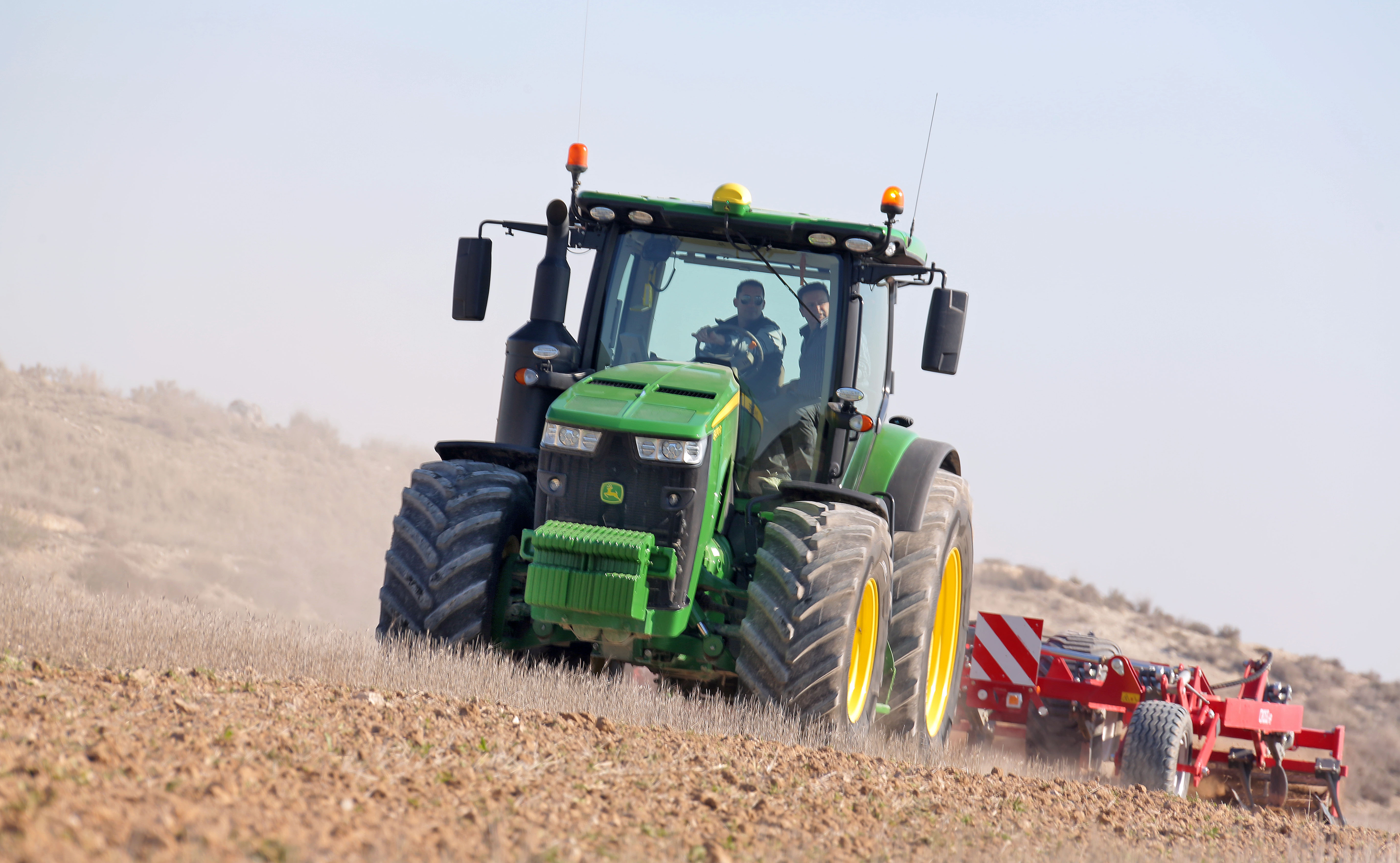 69248fdce1eb62b7ba27bc3b Aragorn Groupe Alliance 10 1