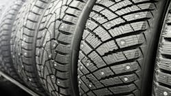 Washington State allowed the use of studded tires year-round until 1971, when lawmakers limited their use to November 1 through April 1 annually. Washington State allowed the use of studded tires year-round until 1971, when lawmakers limited their use to November 1 through April 1 annually.