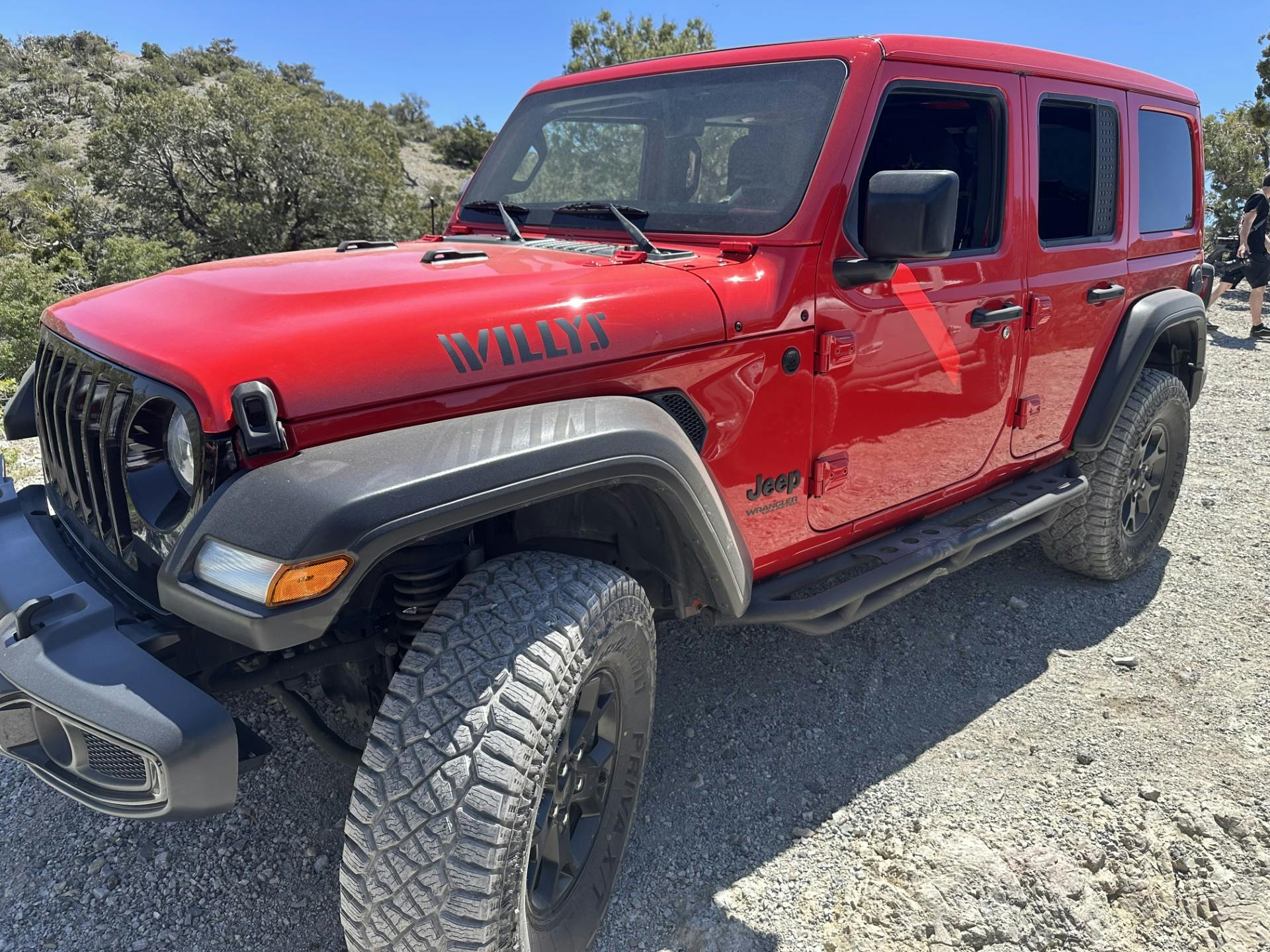 Linglong Tire Americas Inc. chose a desert landscape with high, rugged rock formations to showcase its latest off-road tire portfolio and roll out its U.S. strategy. The company&rsquo;s first ride-and-drive event recently took place near Las Vegas, Nev.