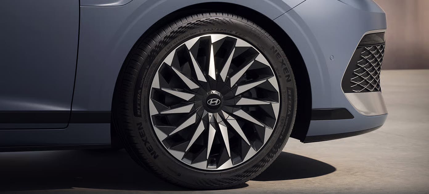 &ldquo;Being selected once again to supply OE tires for The New Grandeur demonstrates that the N'Fera Supreme S meets the high standards expected of a flagship sedan in terms of quietness and driving performance,&rdquo; says John Bosco (Hyeon Suk) Kim, CEO of Nexen Tire.