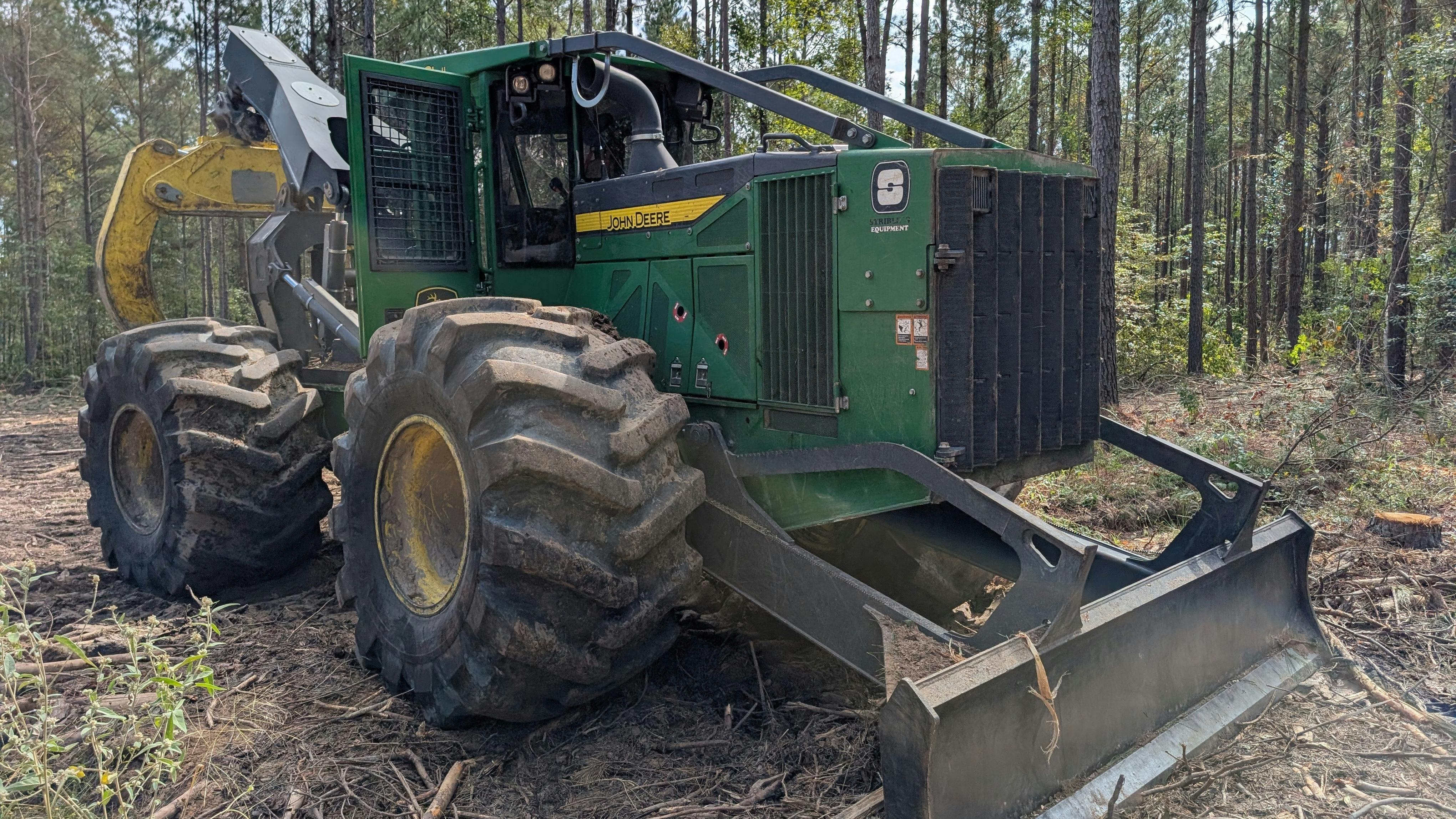 &ldquo;Forestry environments are often extreme,&rdquo; says Matt Werstein, product and engineering R&D manager for OTR at Titan. &ldquo;With the Titan ForestEDGE, we set out to provide a tire that not only stands up to some of the worst conditions but also helps boost productivity and lower total operating costs.