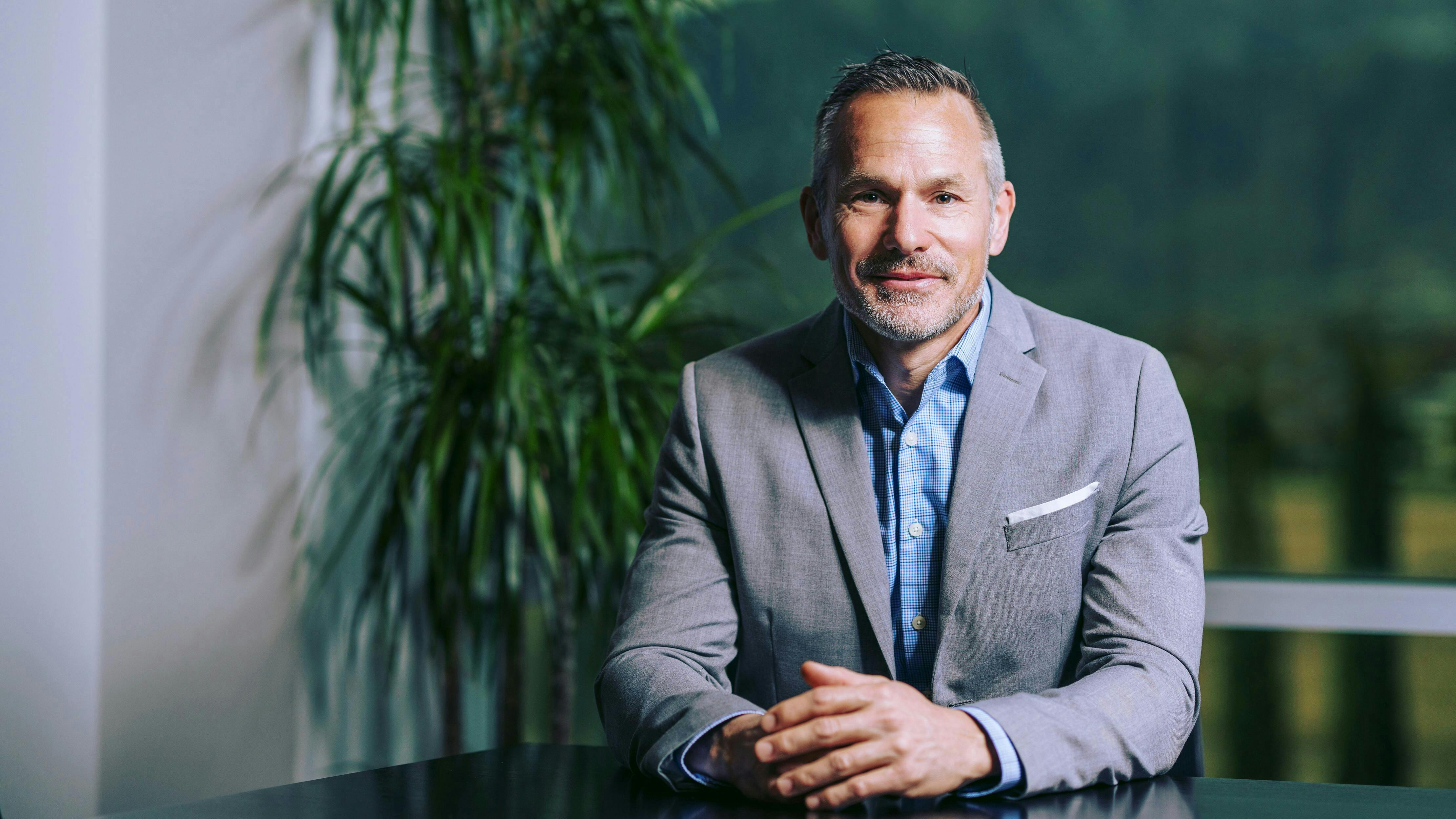 'One of the most exciting parts &ndash; and exciting in parallel to our Dunlop launch &ndash; is the amount of freedom we&rsquo;re going to have to be able to expand the Falken brand in terms of other channels, categories and price points,' says Darren Thomas, president and CEO of Dunlop Tires North America.