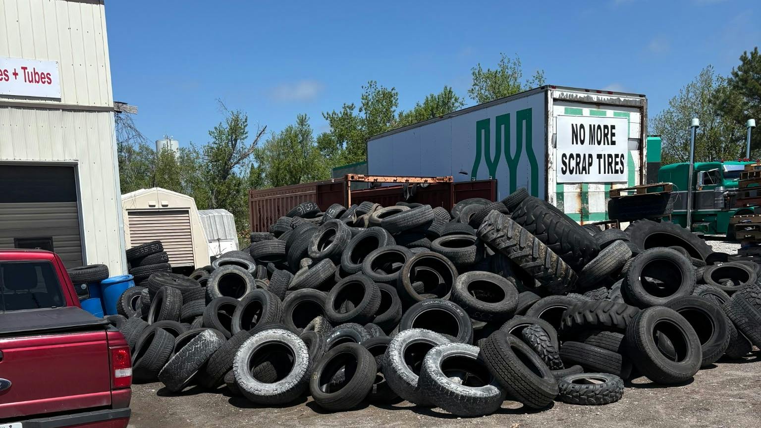 Ontario scrap tire backlog
